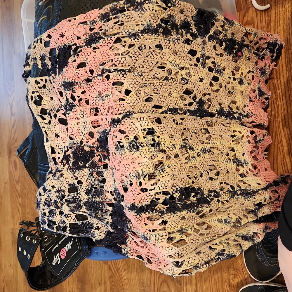 Women's XL Crocheted Tanktop